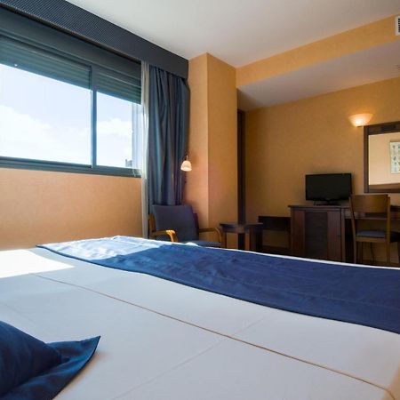 Hotel Las Provincias Fuenlabrada Exteriör bild
